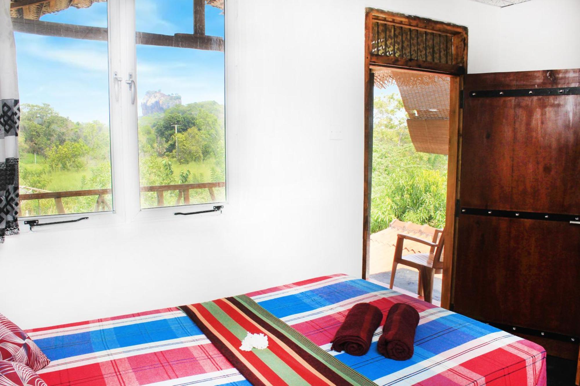 Sigiri Gayani Home Stay سيغيرِيا المظهر الخارجي الصورة